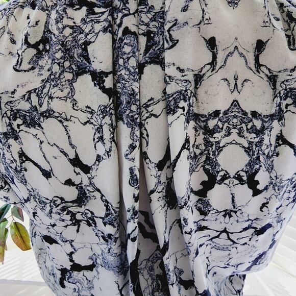 THE PODOLLS SILK GRAY BLK BUTTON DOWN DRESS SIZE SMALL - Picture 6 of 9